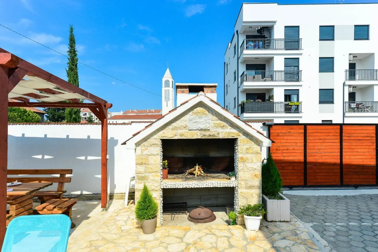 Holiday Home Kiara With Pool Zadar