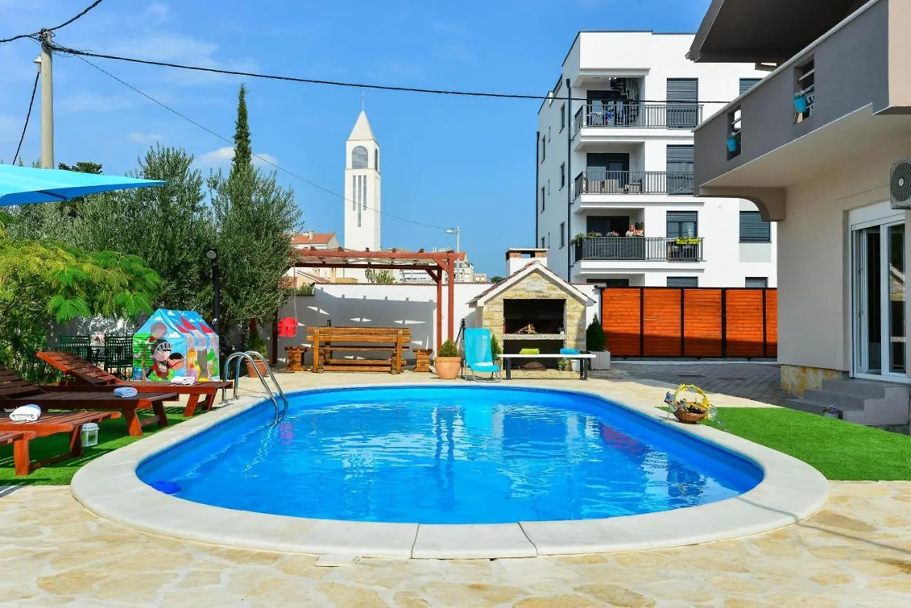 Holiday Home Kiara With Pool Zadar