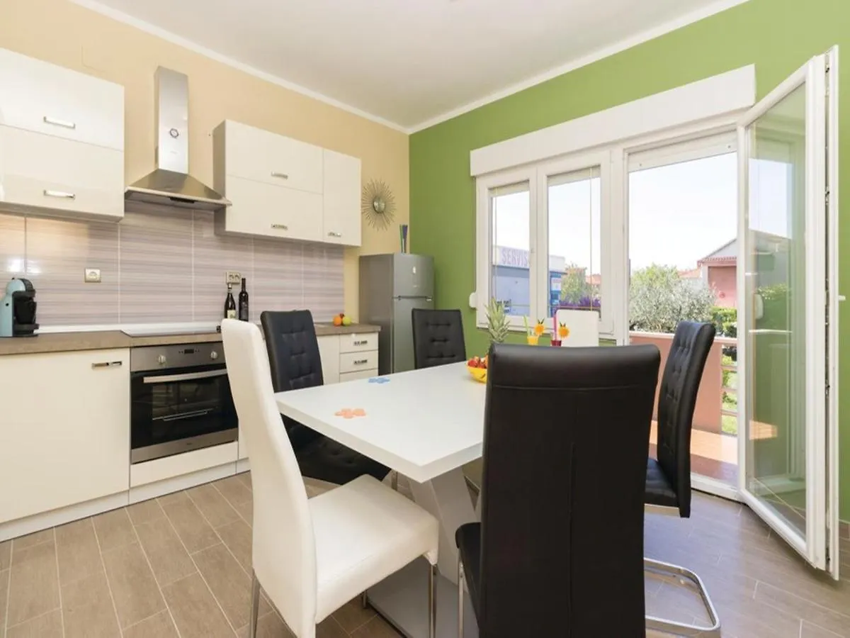 Holiday Home Kiara With Pool Zadar